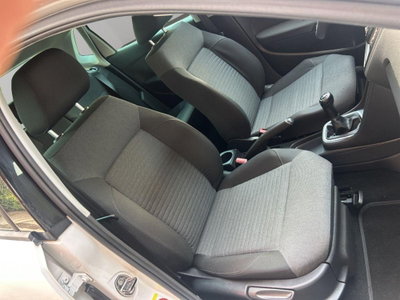 Volkswagen Polo 1.6 TDI 90CV DPF 5 porte Highline (18)
