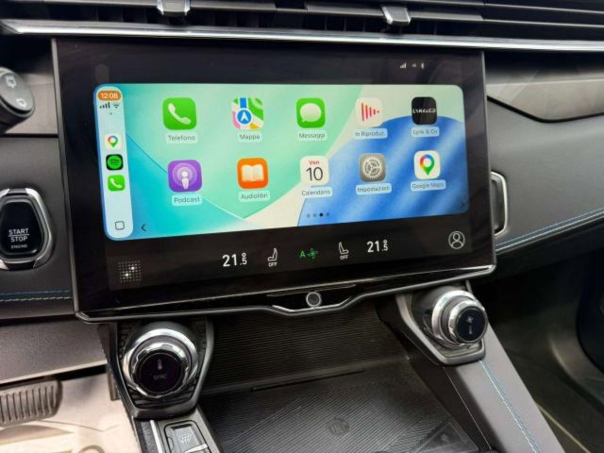 Lynk & Co 01 01 1.5 td phev (11)