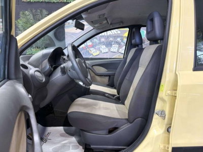 Fiat Panda 1.2 Dualogic (9)