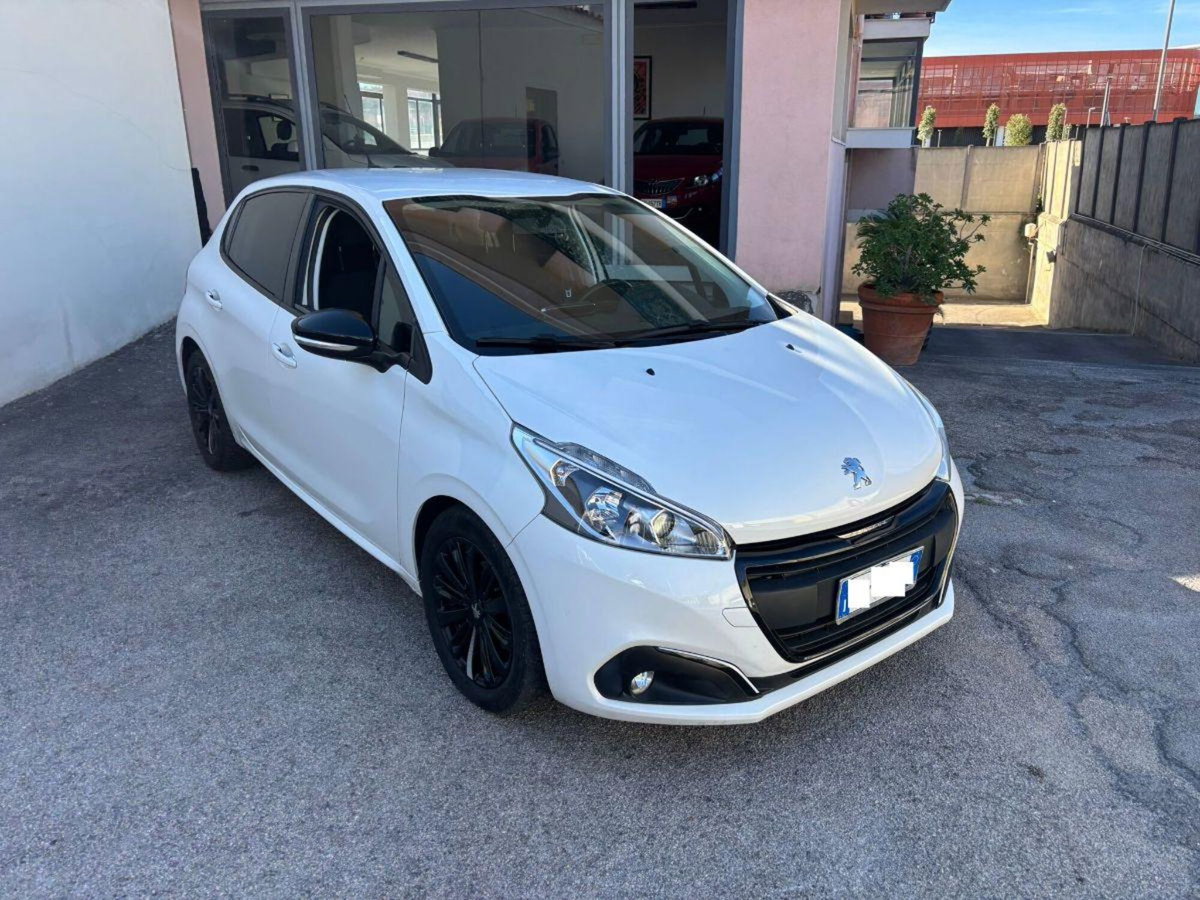 Peugeot 208 75 5 porte Active (10)