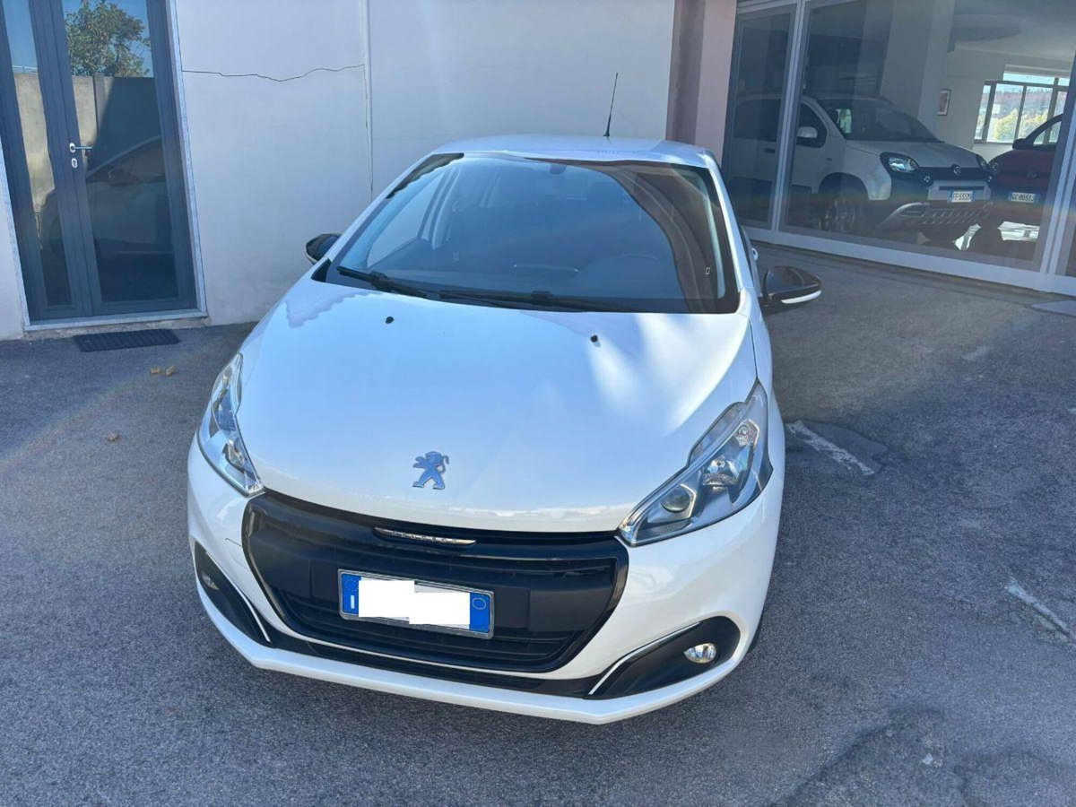 Peugeot 208 75 5 porte Active (12)