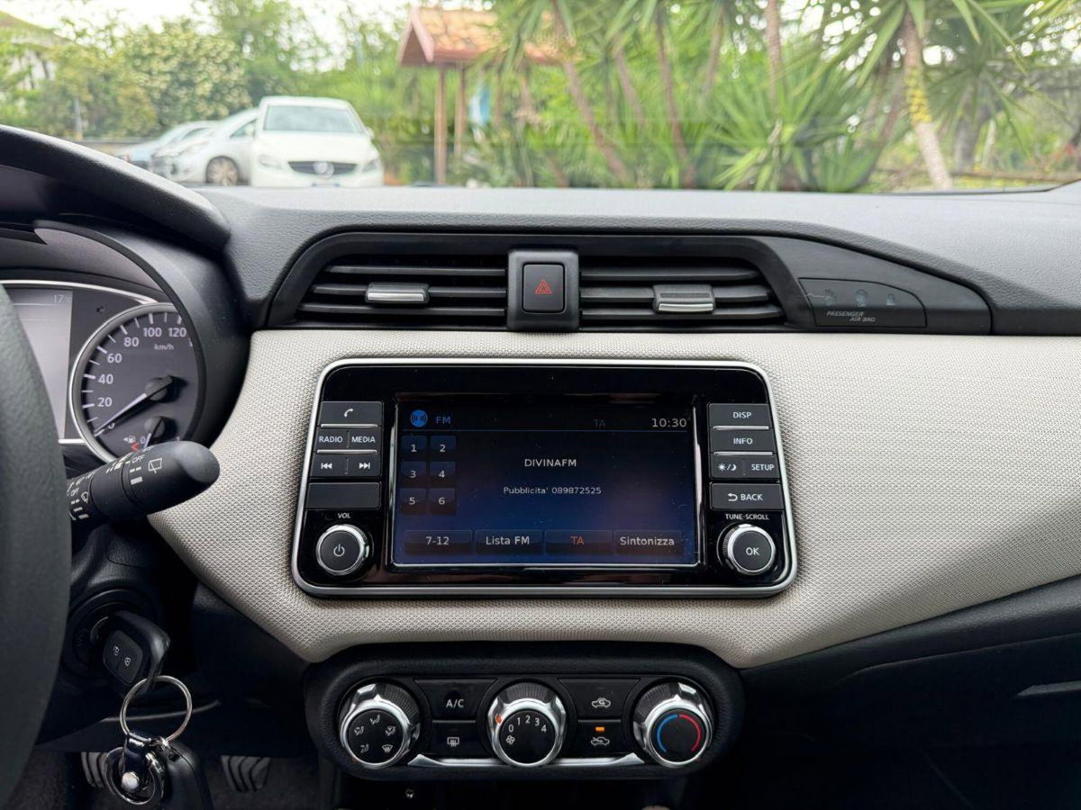 Nissan Micra 0.9 IG-T 12V 5 porte N-Connecta (17)