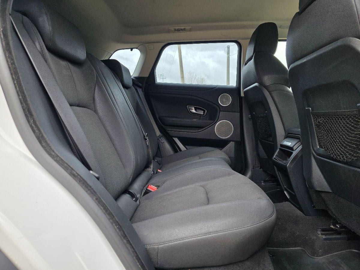 Land Rover Range Rover Evoque 2.0 eD4 5p. SE Dynamic (18)