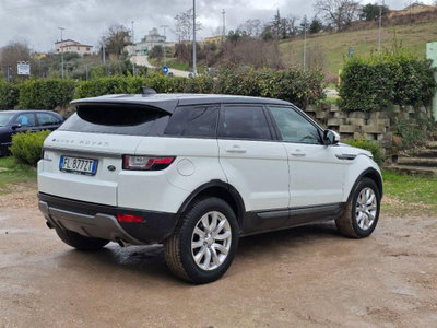 Land Rover Range Rover Evoque 2.0 eD4 5p. SE Dynamic (9)
