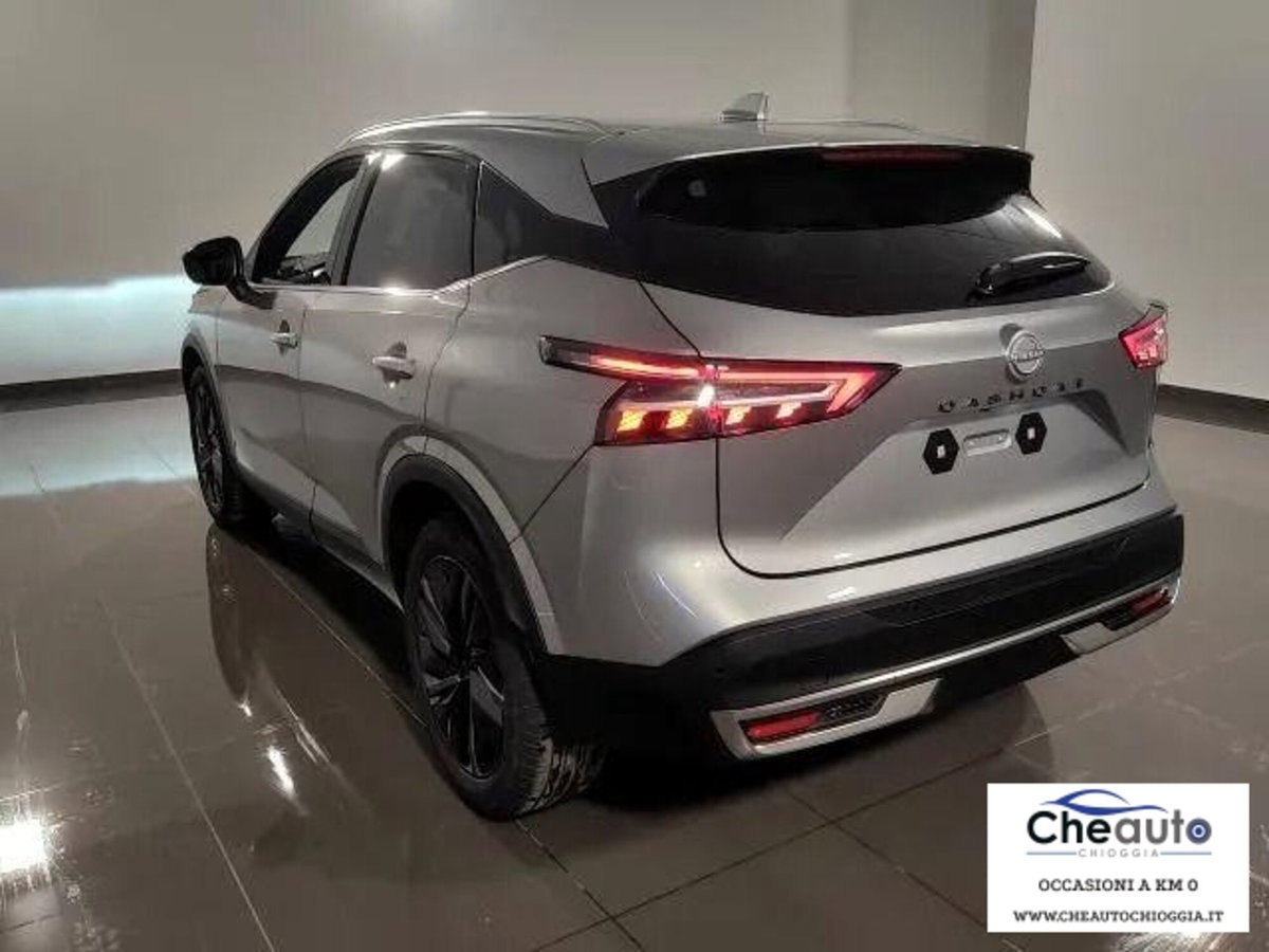 Nissan Qashqai 1.3 mhev Tekna 4wd 158cv xtronic (5)