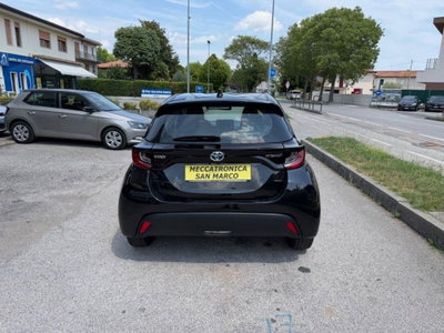 Toyota Yaris Cross 1.5 Hybrid 5p. E-CVT Active (5)