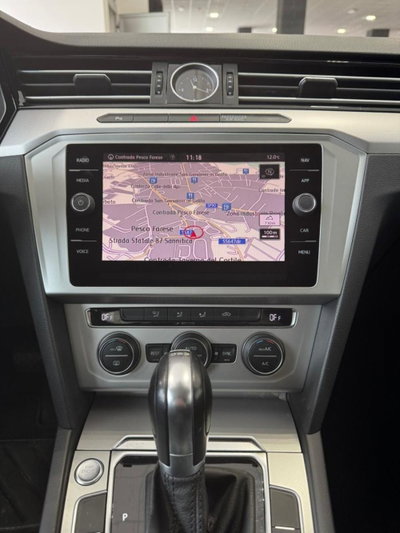Volkswagen Passat 1.6 TDI SCR DSG Business BMT (15)