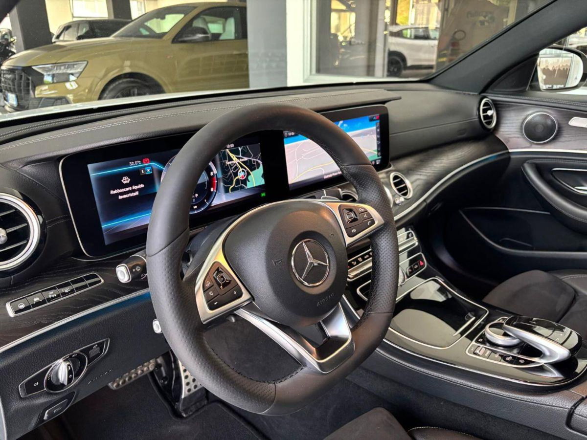 Mercedes-Benz Classe E Station Wagon 350 BlueTEC 4Matic Premium (12)