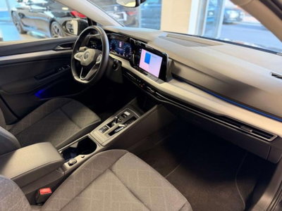 Volkswagen Golf Variant 1.0 eTSI EVO DSG Life (10)