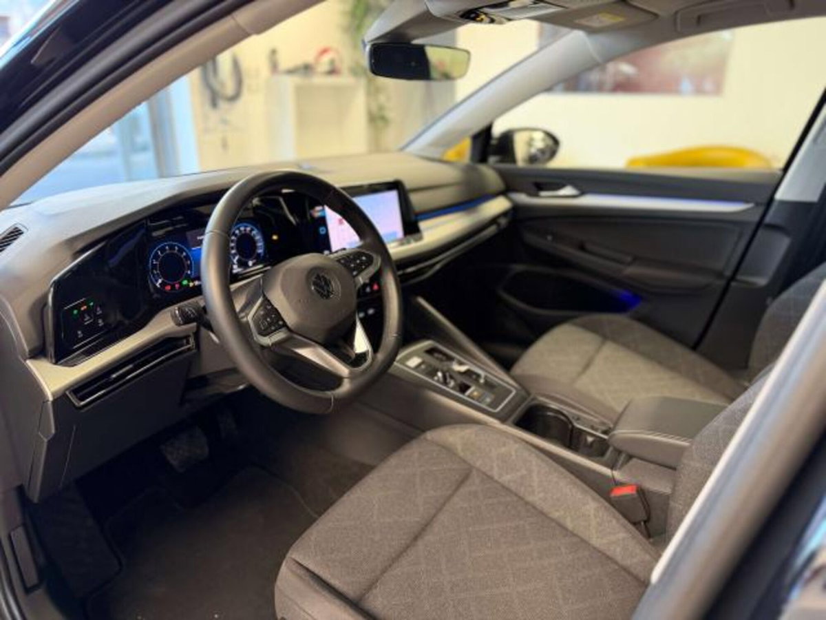Volkswagen Golf Variant 1.0 eTSI EVO DSG Life (8)