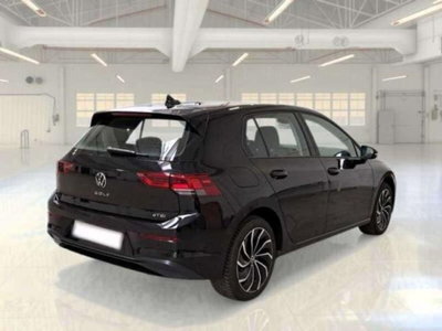 Volkswagen Golf Variant 1.0 eTSI EVO DSG Life (2)