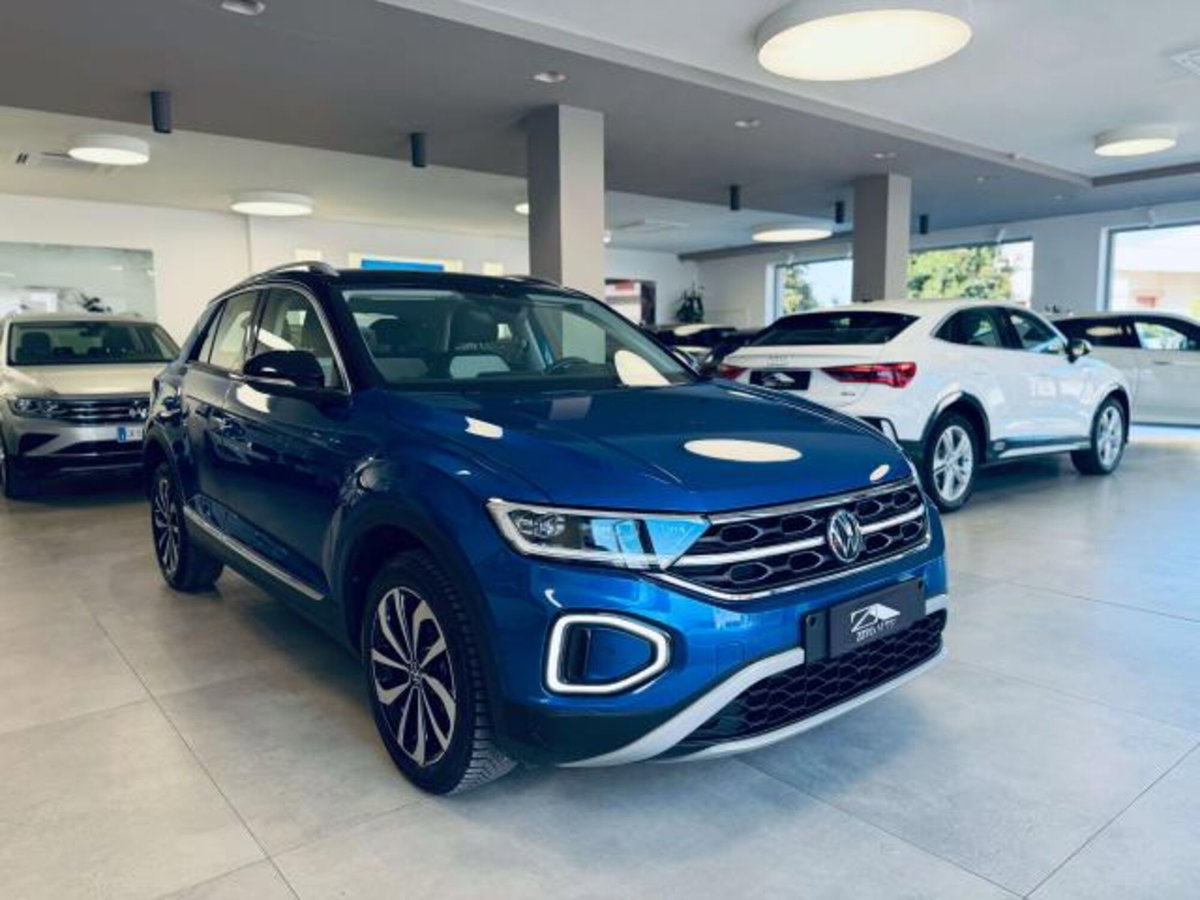 Volkswagen T-Roc 2.0 tdi Style 115cv (2)