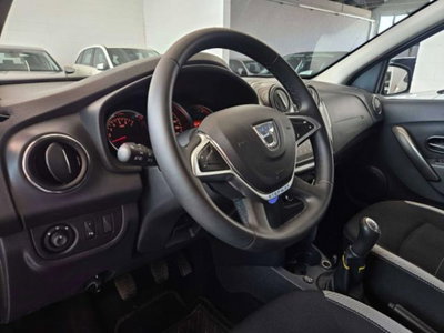 Dacia Sandero Stepway 1.0 TCe 100CV ECO-G 15th Anniversary (8)