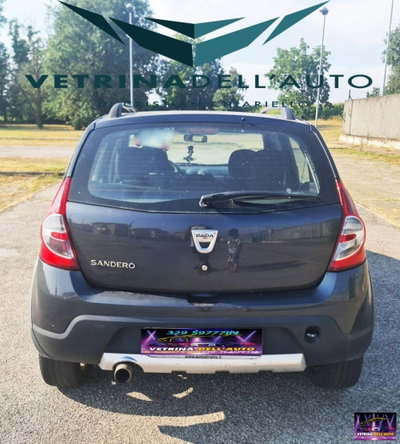 Dacia Sandero Stepway 1.6 8V GPL 85CV (10)