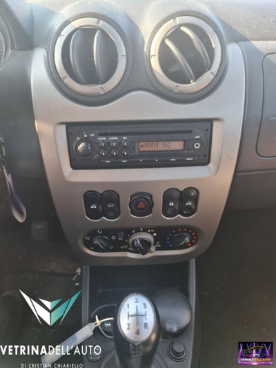 Dacia Sandero Stepway 1.6 8V GPL 85CV (9)