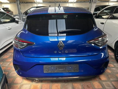 Renault Clio TCe 90 CV 5 porte Techno (5)