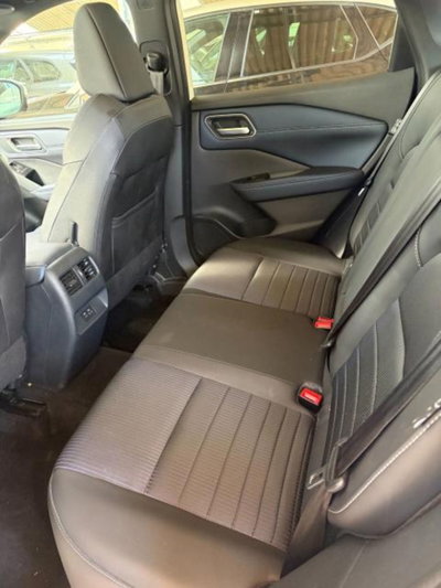 Nissan Qashqai 1.3 mhev Tekna 2wd 140cv (5)