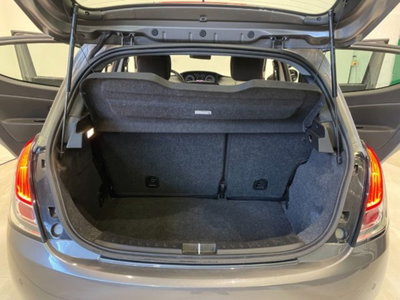 Lancia Ypsilon 1.0 FireFly 5 porte S&S Hybrid Gold Plus (14)
