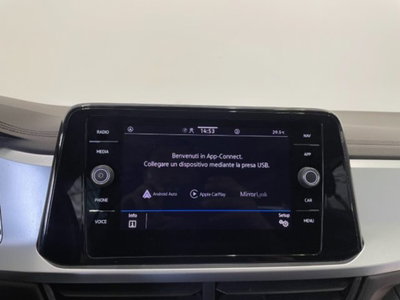 Volkswagen T-Roc 1.5 tsi Life dsg (12)