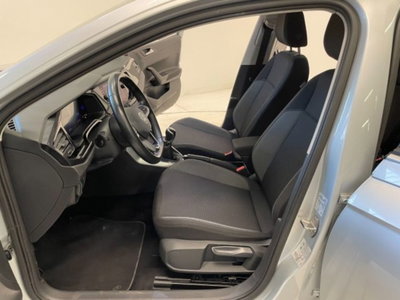 Volkswagen Taigo 1.0 tsi Life 95cv (6)