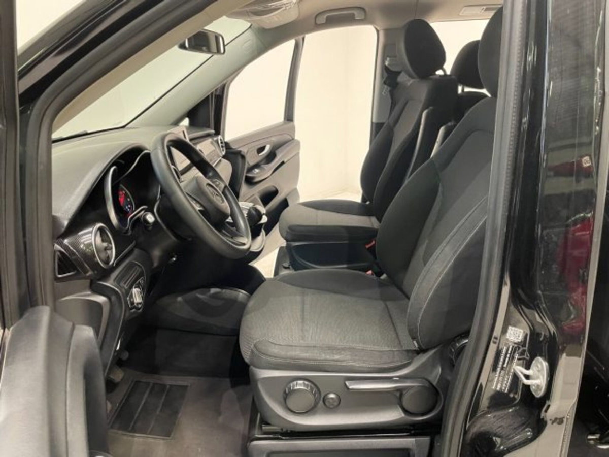 Mercedes-Benz Classe V 220 d Executive Long (6)