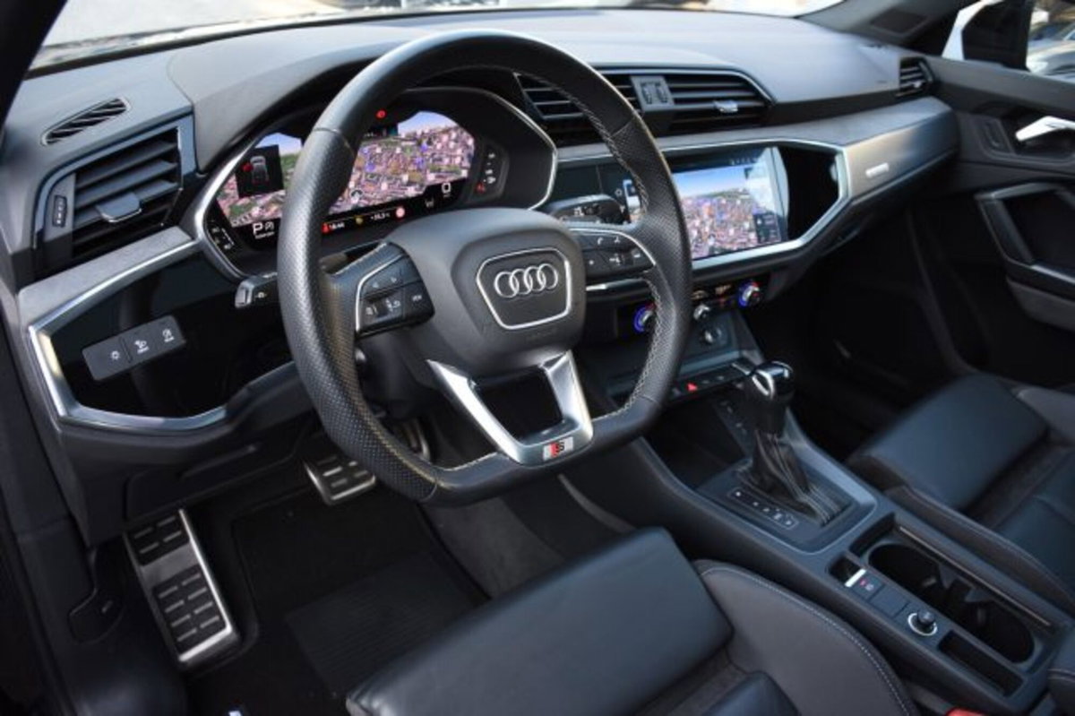 Audi Q3 Sportback 40 TDI quattro S tronic S line edition (6)