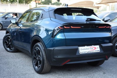 Alfa Romeo Junior elettrica Speciale 156cv (4)