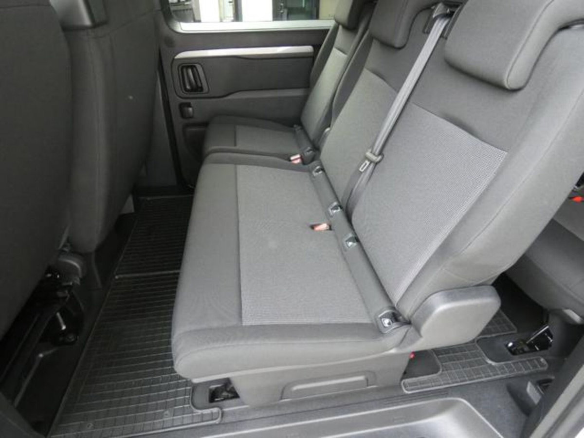 Fiat Ulysse combi M1 2.0 bluehdi 180cv L3H1 AT8 (18)