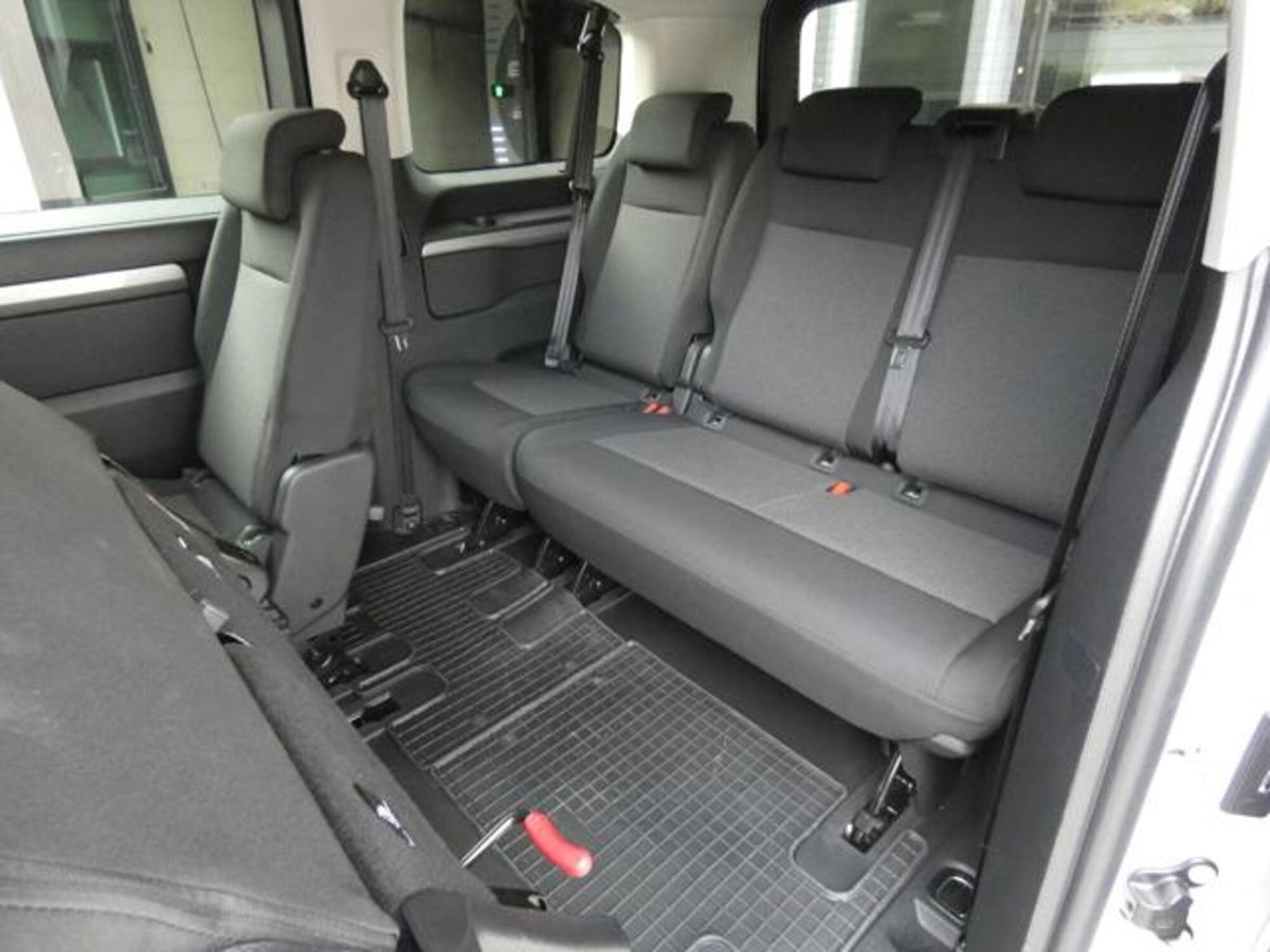 Fiat Ulysse combi M1 2.0 bluehdi 180cv L3H1 AT8 (19)