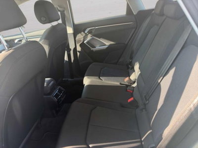 Audi Q3 45 TFSI e S tronic Business (10)