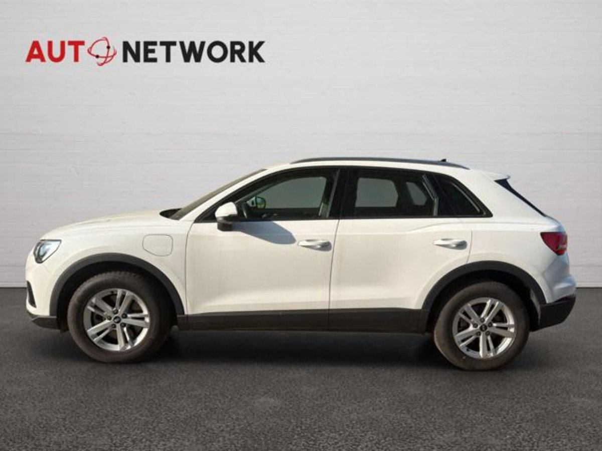Audi Q3 45 TFSI e S tronic Business (7)