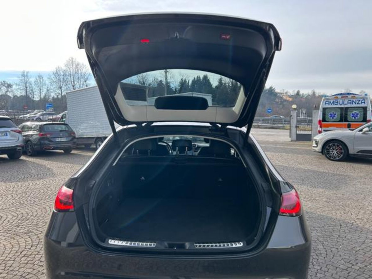 Mercedes-Benz GLC 220 d 4Matic Mild Hybrid AMG Advanced Plus (6)