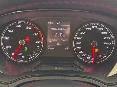 SEAT Arona 1.0 TGI FR (12)