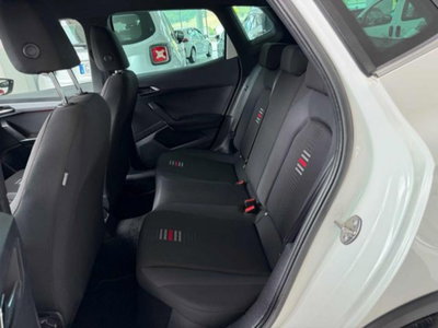 SEAT Arona 1.0 TGI FR (9)