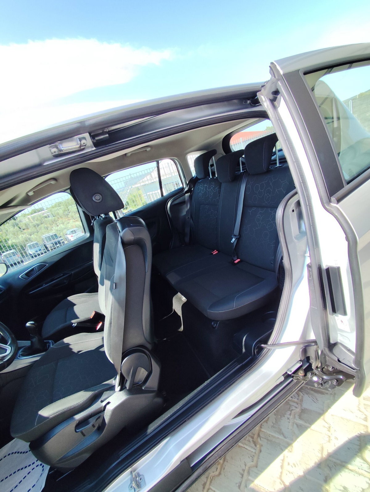 Ford B-Max B-Max 1.5 TDCi 95 CV Titanium (12)
