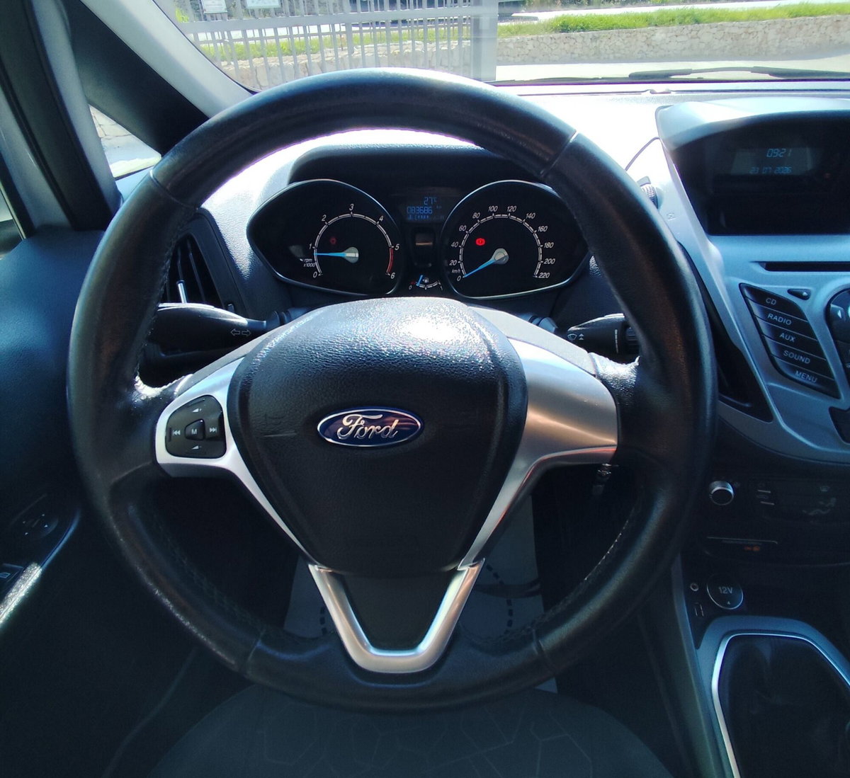 Ford B-Max B-Max 1.5 TDCi 95 CV Titanium (13)