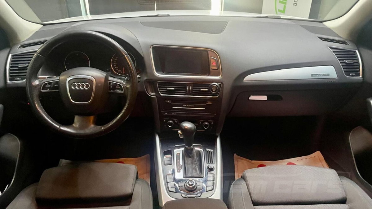 Audi Q5 2.0 TDI 170 CV quattro (11)