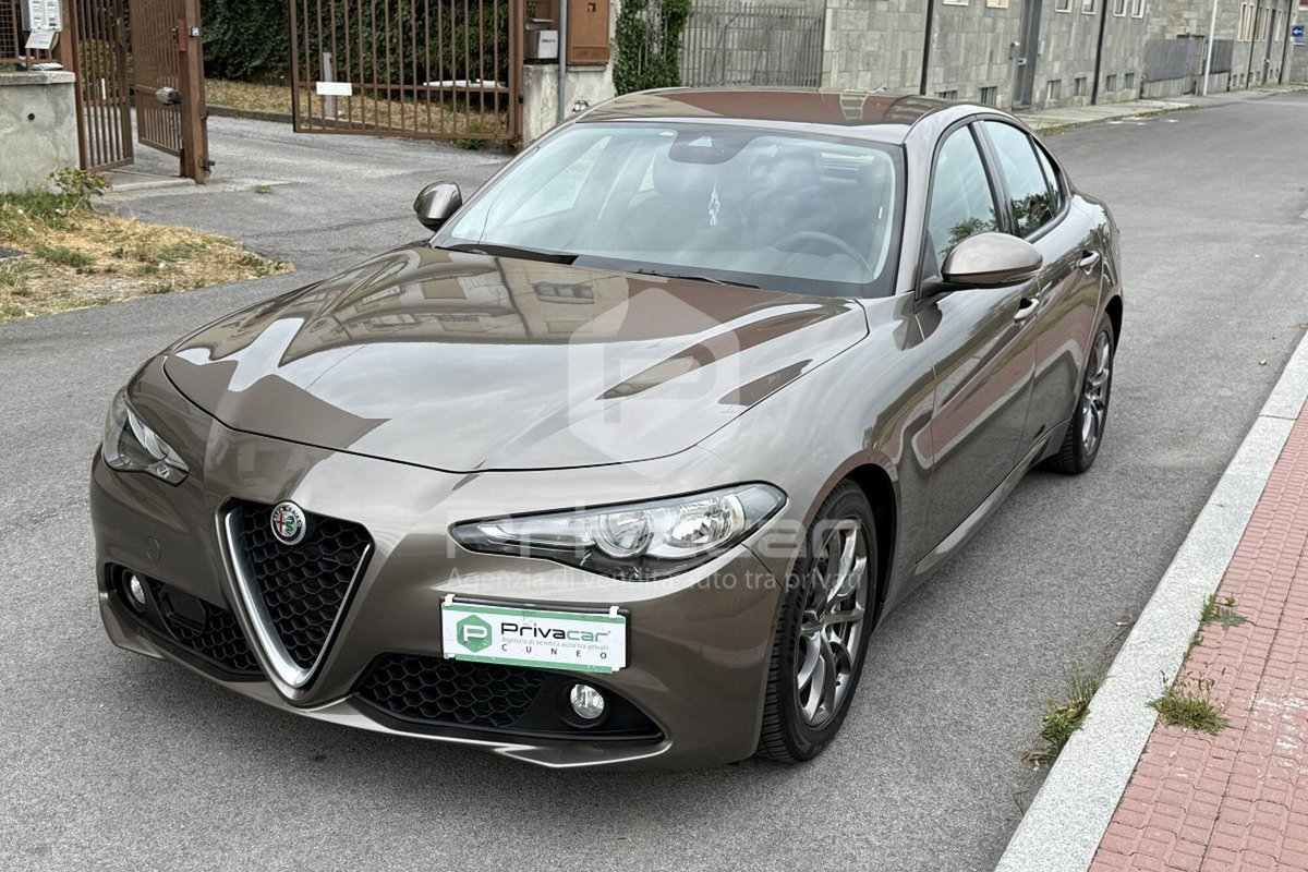 Alfa Romeo Giulia 2.2 Turbodiesel 150 CV Tech Edition