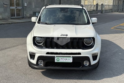 Jeep Renegade 1.3 T4 DDCT Business (2)
