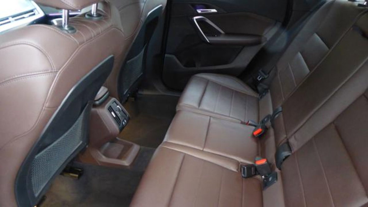 BMW X1 xDrive 23i Msport (19)