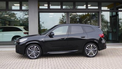BMW X1 xDrive 23i Msport (2)
