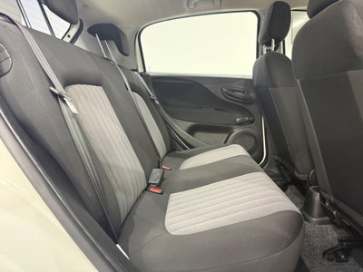 Fiat Punto 1.3 MJT II S&S 95 CV 5 porte Street (19)