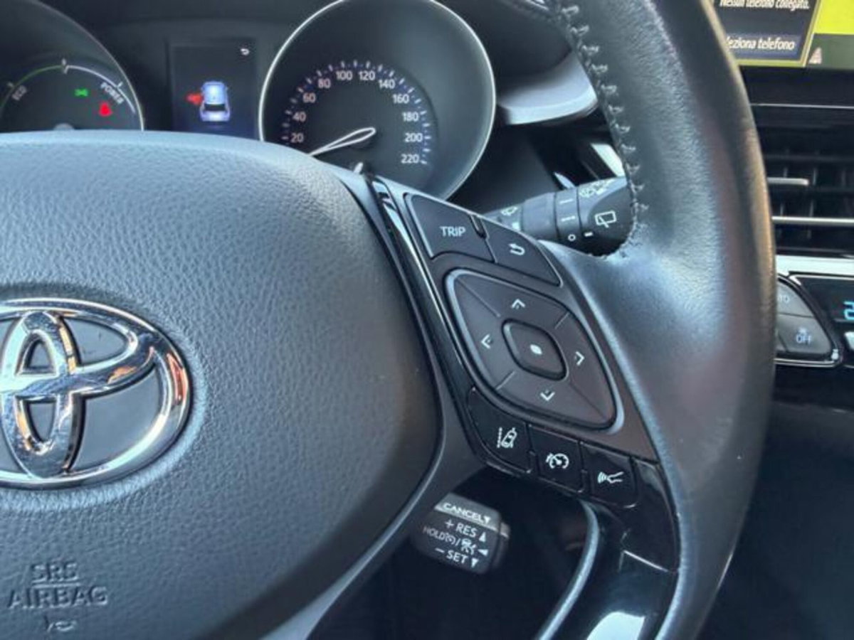 Toyota Toyota C-HR 1.8 Hybrid E-CVT Trend (17)