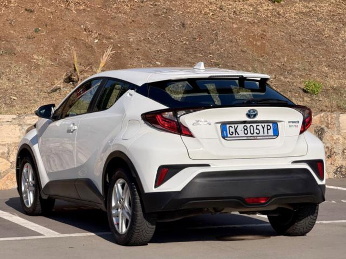 Toyota Toyota C-HR 1.8 Hybrid E-CVT Trend (6)