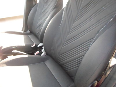 Lancia Ypsilon 1.0 FireFly 5 porte S&S Hybrid Gold Plus (14)