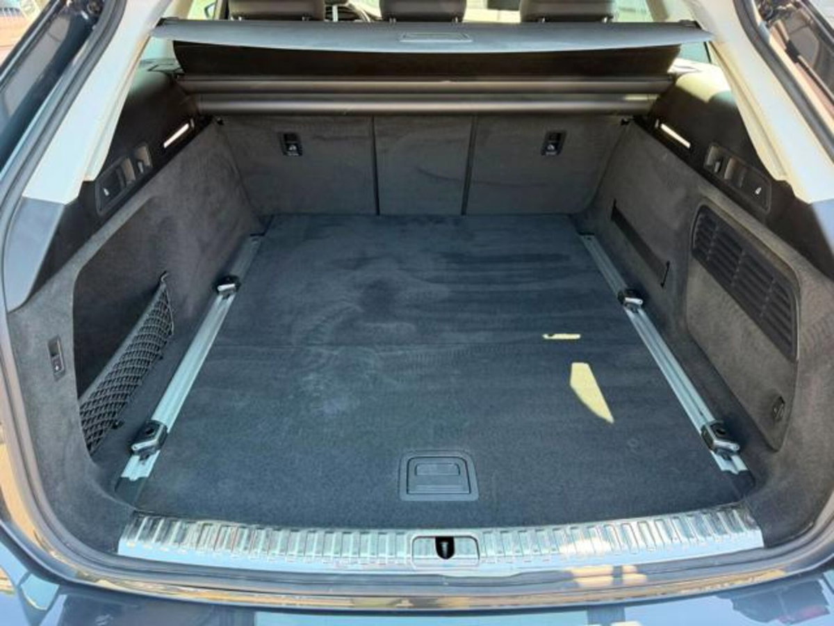 Audi A6 Allroad 50 TDI 3.0 quattro tiptronic (19)