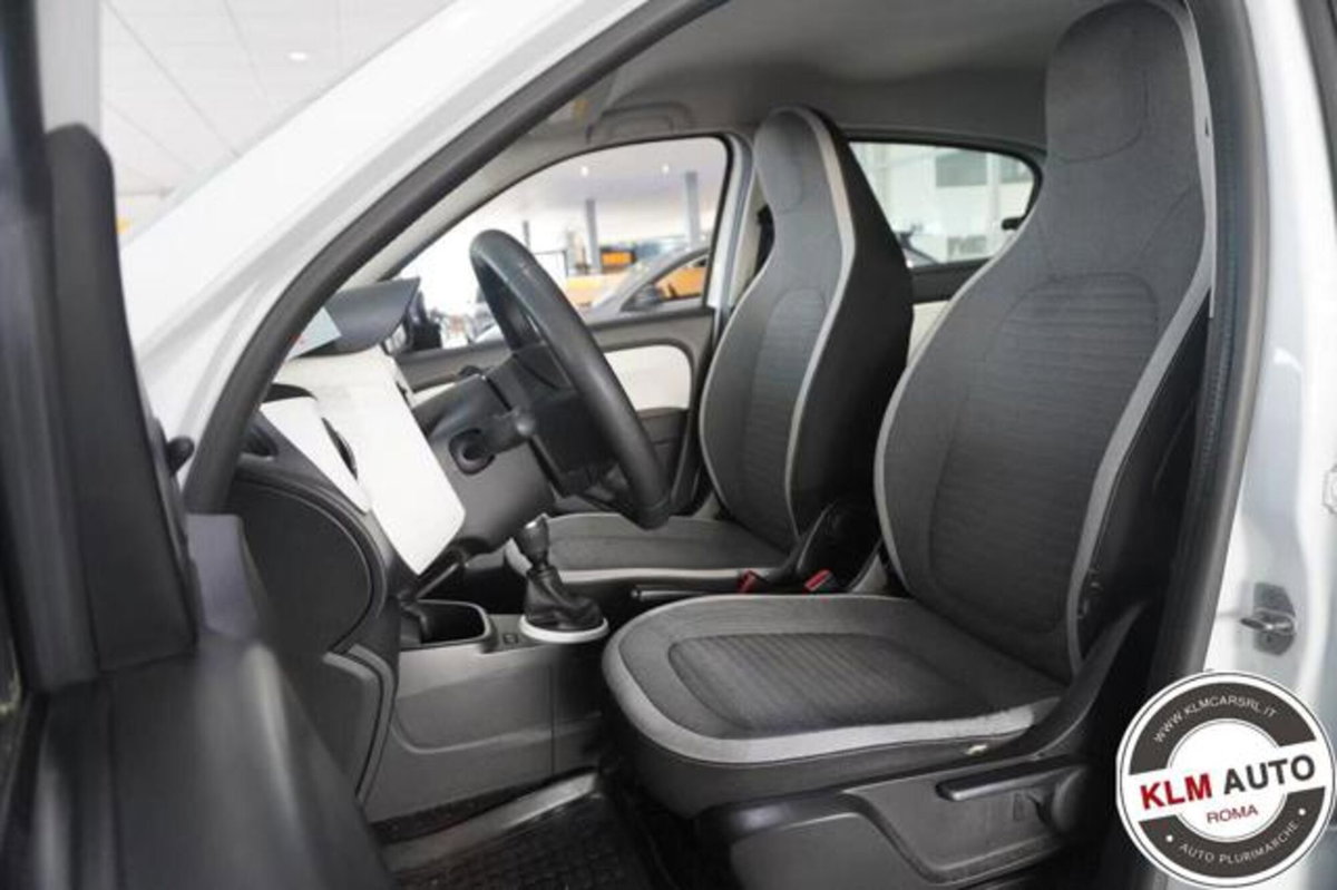 Renault Twingo SCe 65 CV Signature (13)