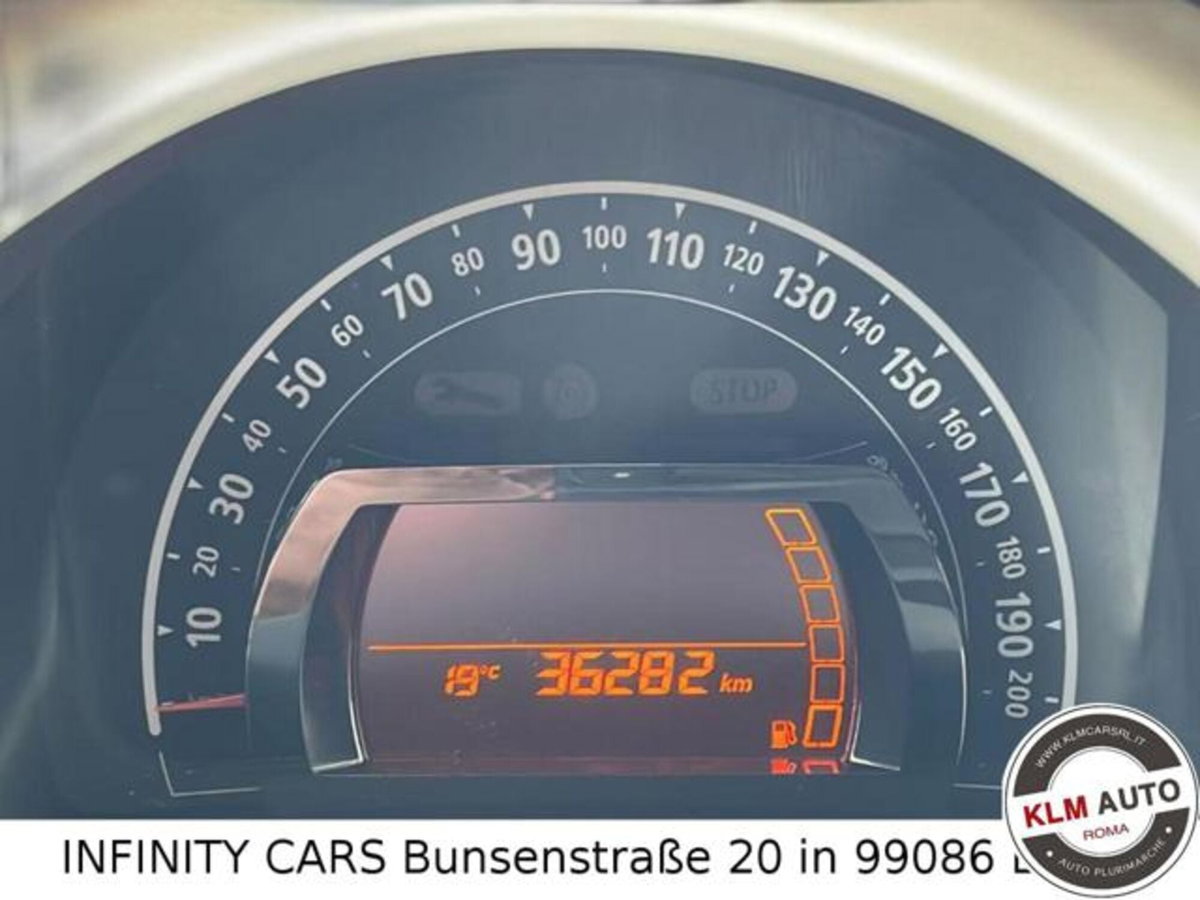 Renault Twingo SCe 65 CV Intens (10)