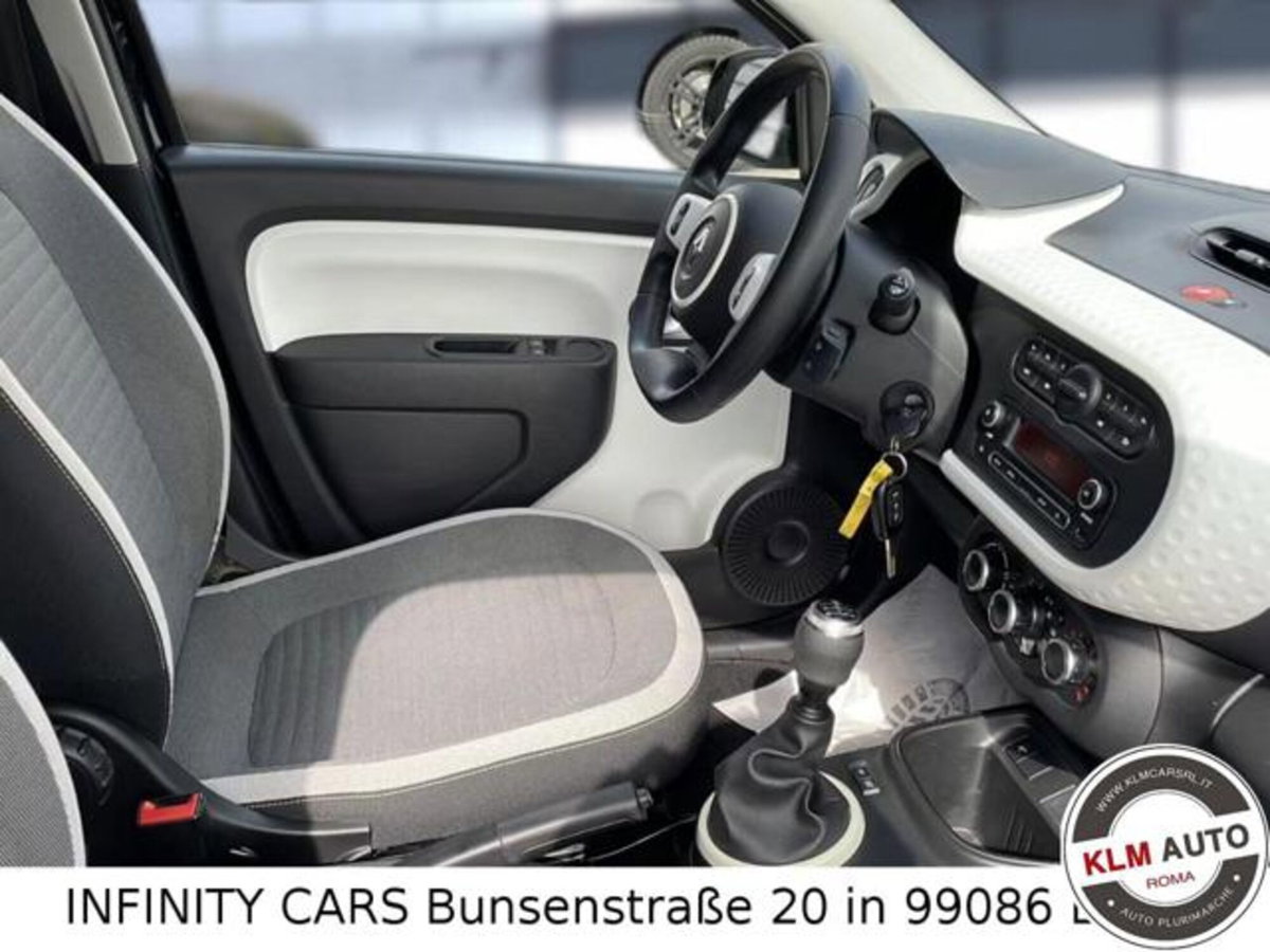 Renault Twingo SCe 65 CV Intens (11)