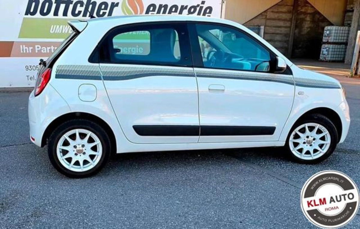 Renault Twingo SCe 65 CV Signature (4)